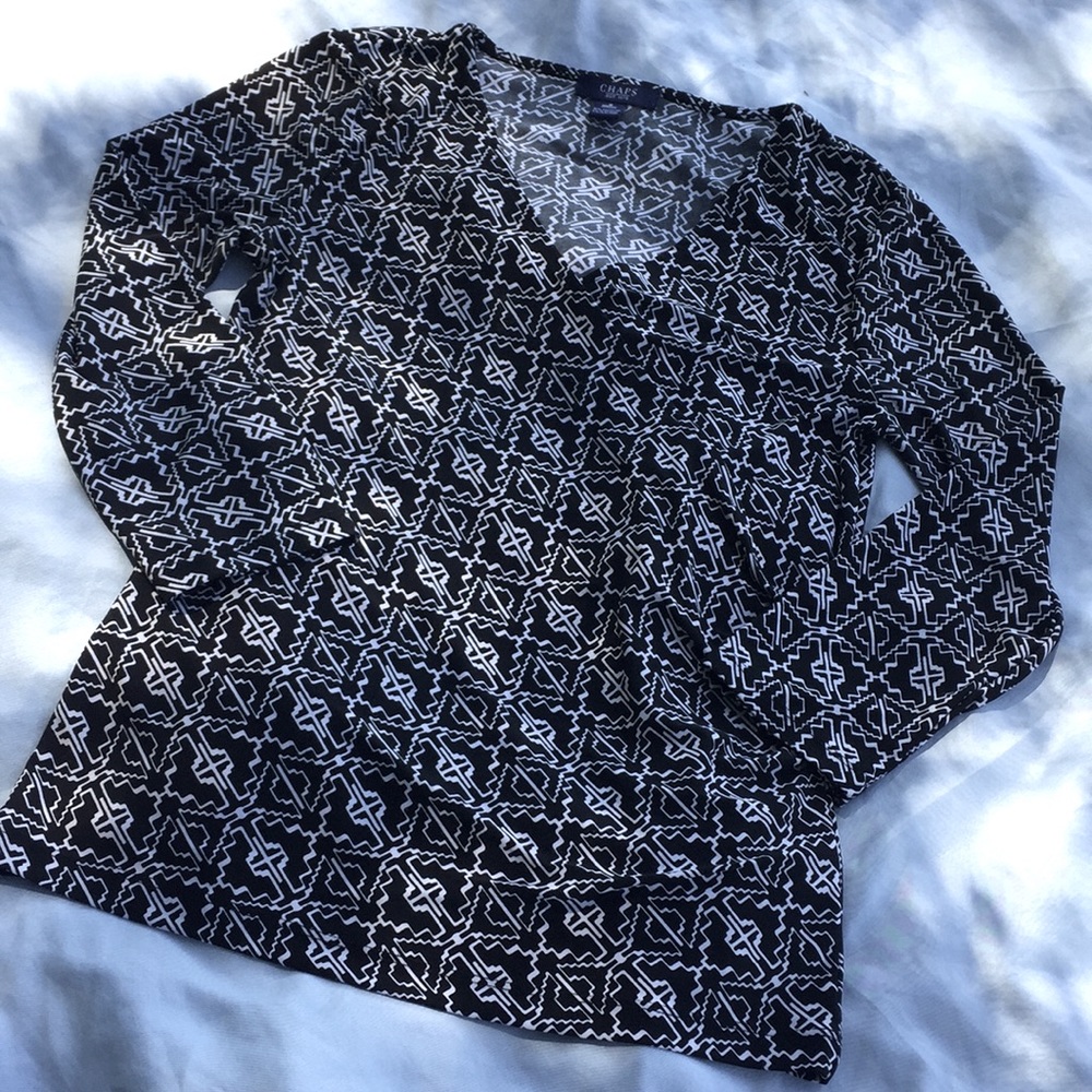 ✨Chaps Patterned Wrap Top✨